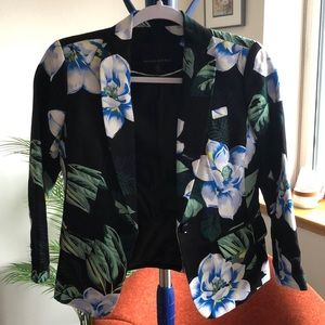 BR Floral Blazer
